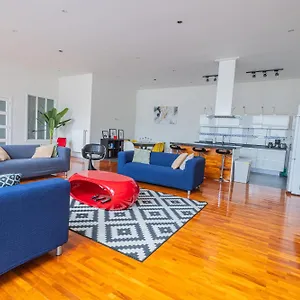 https://maison-ou-chambre.brusselshotelsbook.com